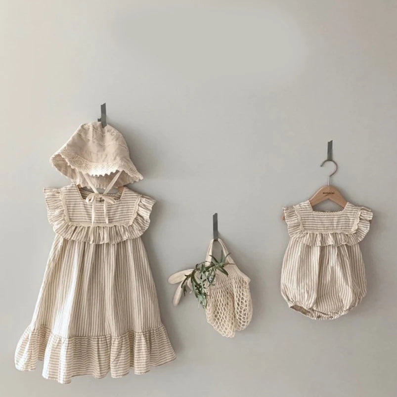 Romper Listrato Vintage com Rendas – Piccoli Tesori